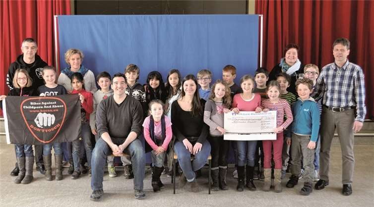 Die Theaterpädagogische Werkstatt Osnabrück gastierte an der Aloisiusschule Ahrweiler.  Privat