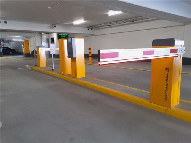 Die Tiefgaragen der Stadt Montabaur werden in den nächsten Wochen einheitlich mit neuer Technik ausgerüstet. Künftig werden bei der Einfahrt die Autokennzeichen erfasst.  Foto: VG Montabaur / Christopher Marx