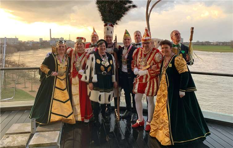 Die Tollitäten aus dem Rhein-Sieg-Kreis stellten die Landeshauptstadt auf den Kopf. Foto: privat