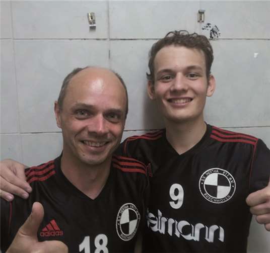 Die Torschützen Daniel Fine und Michael Schallenberg.Privat