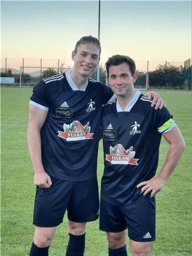 Die Torschützen Mats Weiler (l.) und Alex Court (r.).Foto: privat