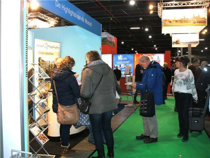 Die Tourist-Information Ferienland Cochem vertrat mit den Partnern der Werbekooperation „De Highlights van de Moezel“ die Region und stellte sich einem Ansturm von über 105000 Besuchern.privat