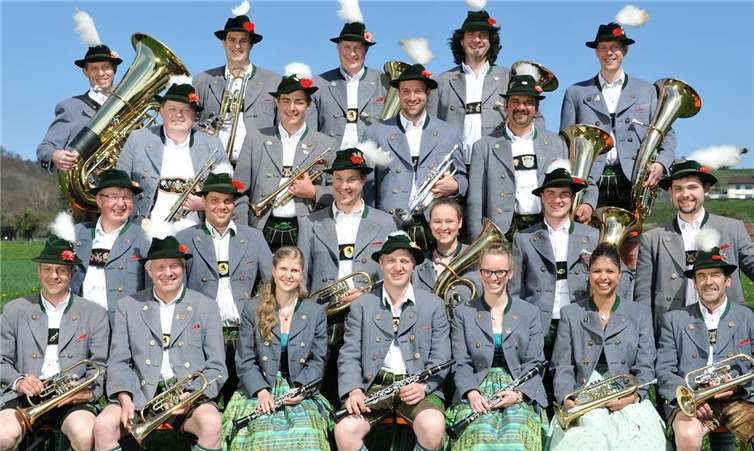 Die Trachtenkapelle Pähl wird zum Jubiläum den Saal rocken.Roland Thees