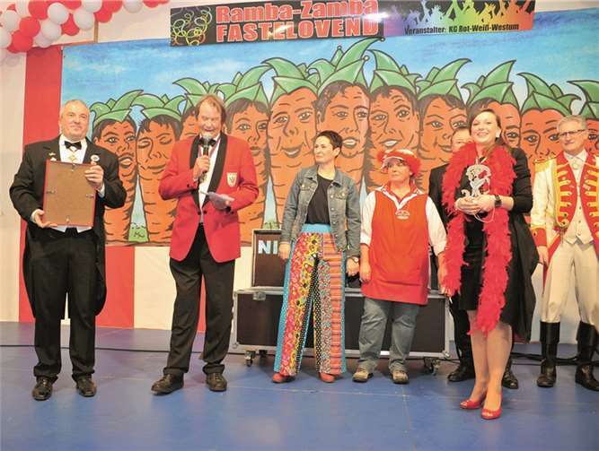 Die Traditions-Ehrung durfte natürlich nicht fehlen.