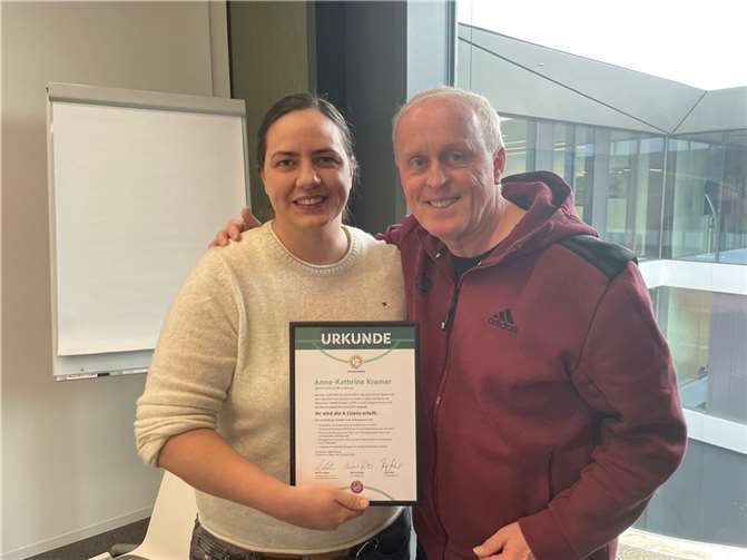 Die Trainerin des Regionalliga-Teams des SC 13 Bad Neuenahr, Anne-Kathrine Kremer, absolvierte erfolgreich den Lehrgang zum Erwerb der A-Lizenz. Foto: privat