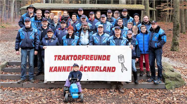 Die Traktorfreunde Kannenbäckerland e. v. freuen sich auf jeden Teilnehmer und Besucher. Bernd Casper