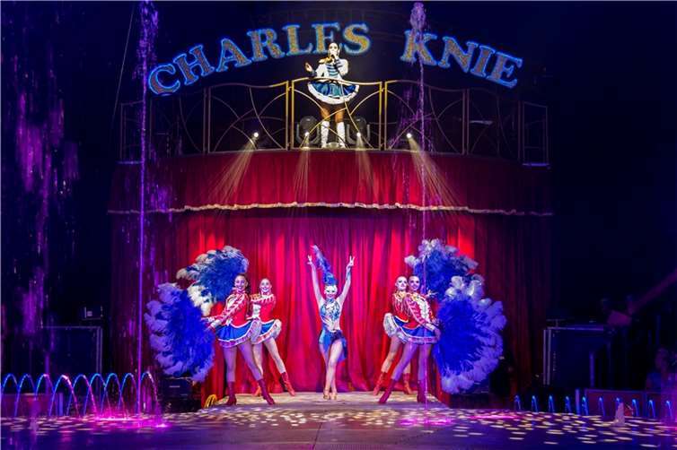 Die Transformation des klassischen Zirkus ins Jetzt ist dem Zirkus Charles Knie mehr als gelungen.  Quelle: Zirkus Knie