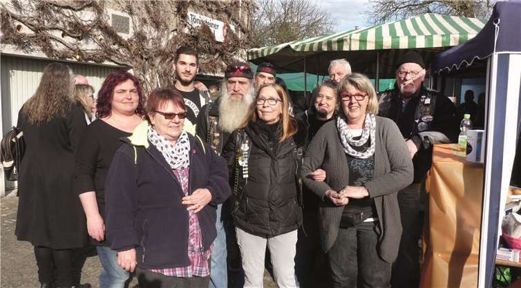 Die Tschernobyl-Triker Mendig initiierten mit vereinten Kräftenein tolles Oster-Frühlingsfest zu Gunsten ihrer Hilfsorganisation. Fotos: -FRE-