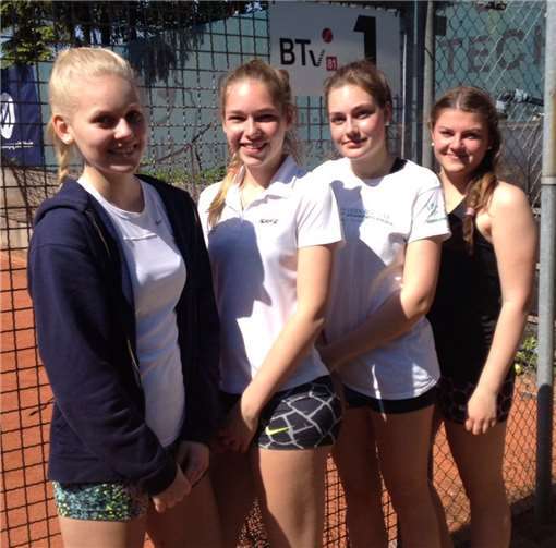Die U-18er Mädels der A-Klasse (v.l.n.r.): L. Neumann, G.M. Velten, A. Hörter und E. Krause.privat
