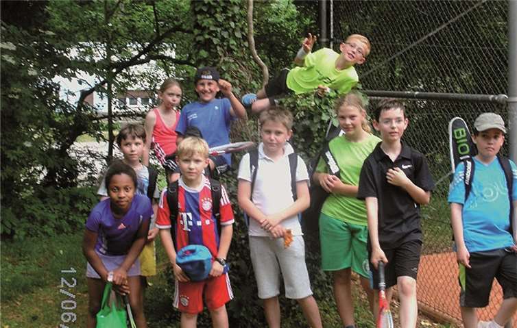 Die U10-Spieler und -Spielerinnen des SV Altenahr und des TC Remagen.privat