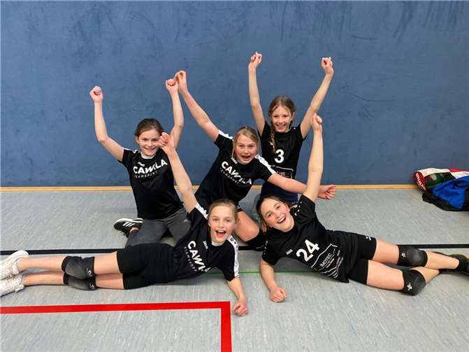 Die U12 Mädels des SV Wachtberg sind die neuen U12 Bezirksmeister. Quelle: SV Wachtberg