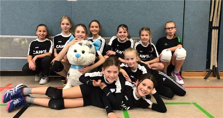 Die U12-Volleyballerinnen des SV Wachtberg.Foto: privat