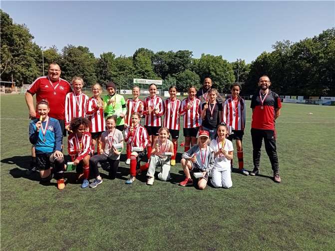 Die U13 Juniorinnen sind Staffelmeister. Foto: privat