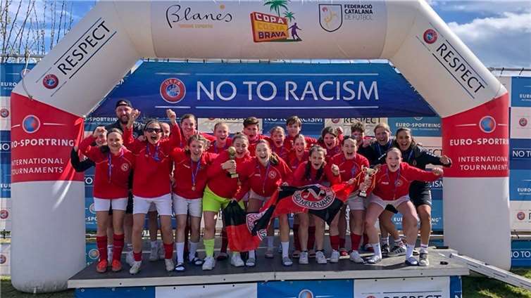 Die U17 Mädchen des SC 13 Bad Neuenahr. Foto: Guido Kölzer