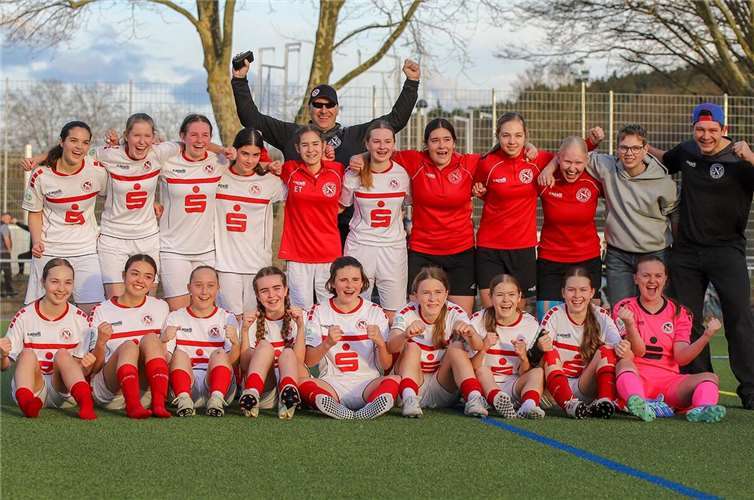 Die U17 des SC 13 hat allen Grund zur Freude. Foto: Guido Kölzer.
