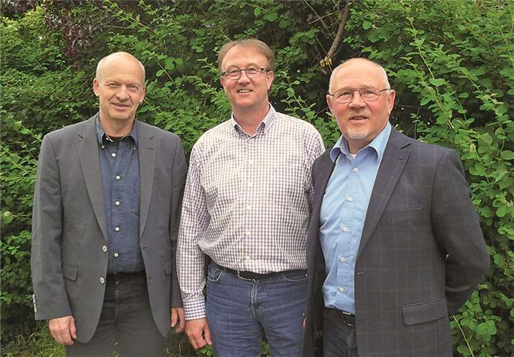 Die UWG Rheinbach hat sich neu aufgestellt (v.l.) Albert Wessel, stellvertretender Fraktionsvorsitzender, Jörg Meyer, Stadtverbandsvorsitzender und Dieter Huth, Fraktionsvorsitzender. Alle drei werden die Anliegen der Rheinbacher Bürgerinnen und Bürger im künftigen Stadtrat vertreten.privat