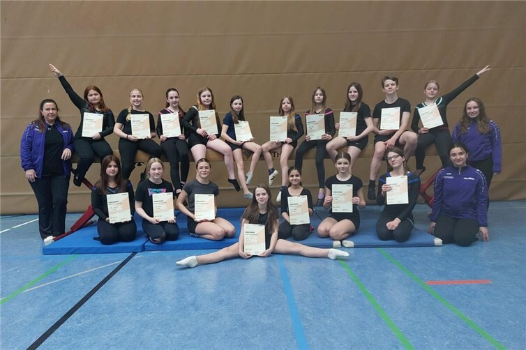 Die Übungsleiterinnen Serife Schwenzer, Aylin Schwenzer und Joelina Schwenzer lobten die Kinder und sind sich sicher, dass es im nächsten Jahr genauso erfolgreich wird.