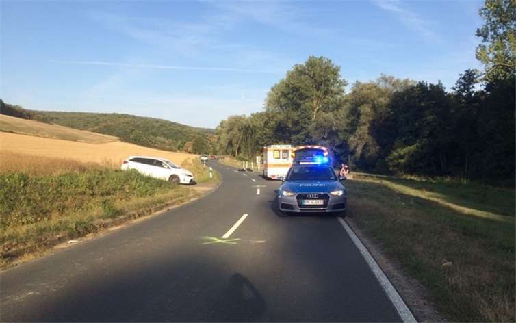 Die Unfallstelle auf der Kreisstraße 39 zwischen Bengen und Kirchdaun. PI Bad Neuenahr-Ahrweiler
