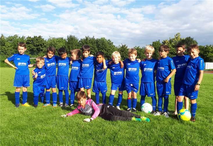 Die Unkeler Mannschaft nach dem letzten Spiel gegen Feldkirchen.privat