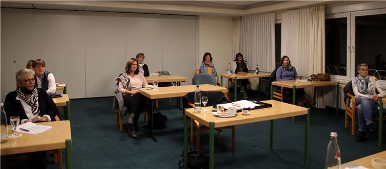 Die UnternehmerFrauen im Handwerk tagten zum Thema „Resilienz im Führungsalltag“. Fotos: privat