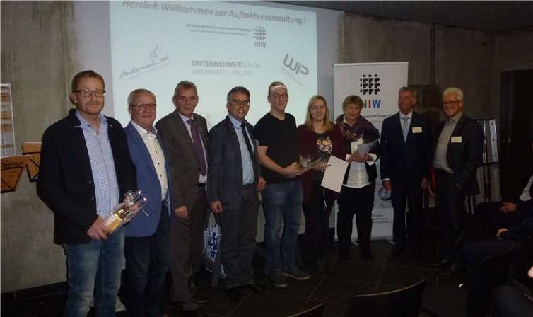 Die Unternehmerschule versteht sich als unmittelbares Vor-Ort-Angebot für die Vorbereitung künftiger Führungskräfte. privat