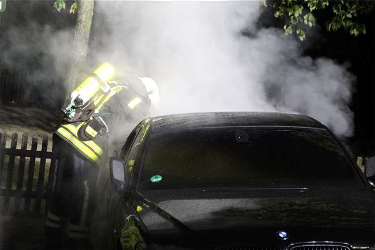 Die Ursache des Feuers ist bisher nicht geklärt.