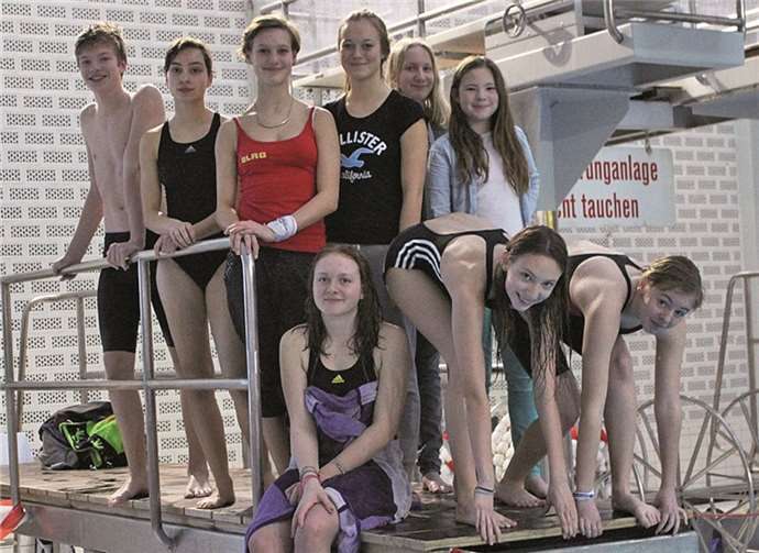 Die Vallendarer Truppe entspannt nach einem langen Wettkampftag. privat