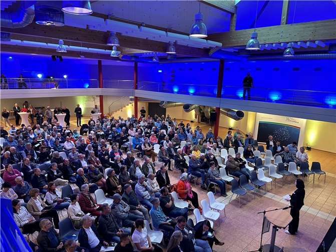 Die Veranstaltung im Helmut-Gies-Bürgerzentrum war sehr gut besucht. Foto: ROB