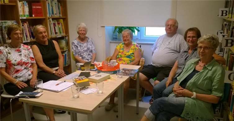 Die Veranstaltung in der evangelischen Bibliothek Remagen ermöglicht den Austausch über Literatur mit wechselnden Themenschwerpunkten. privat