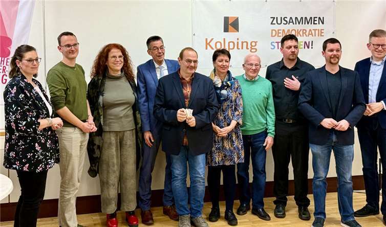 Die Veranstaltung war sehr gut besucht und ein wertvoller Beitrag zur politischen Diskussion in Neuwied.  Foto: Ruth Solbach