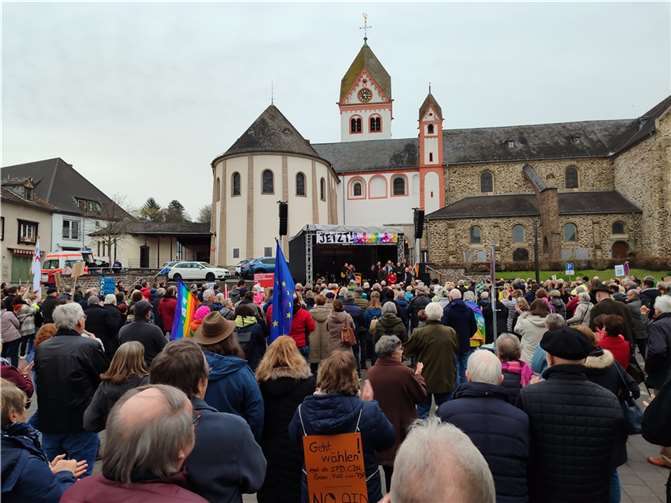 Die Veranstaltung zog einige hundert Teilnehmer an.  Foto: Robert Steinebach