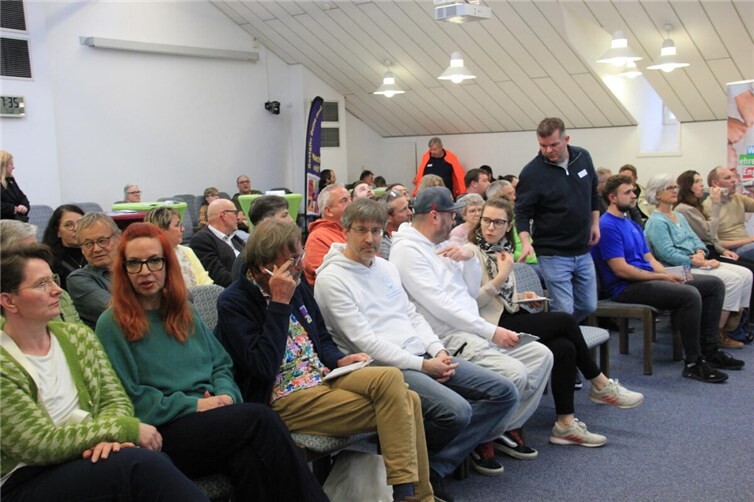 Die Veranstaltung zur Vereinsförderung im Sinziger Rathaus stieß auf großes Interesse. Foto: GS