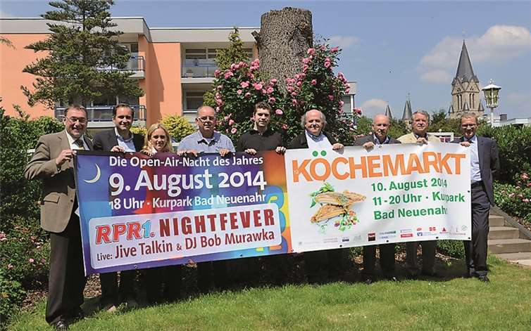 Die Veranstaltungen Köchemarkt und „Nightfever“ werden auch in diesem Jahr zahlreiche Besucher in den Kurpark locken. FIX