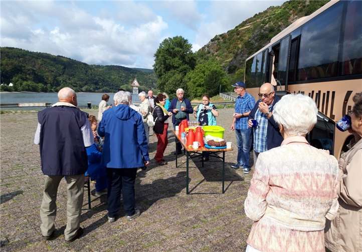 Die Vereinsfahrt des Verkehrs- und Verschönerungsvereines Urbach führte nach Mainz und an die Nahe.privat