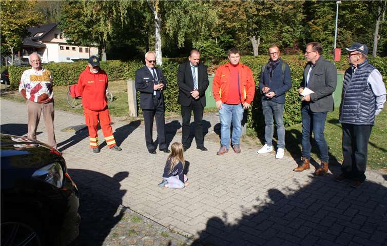Die Vertreter des Fördervereins mit ihren Gästen beim Rundgang.Harald Loeb