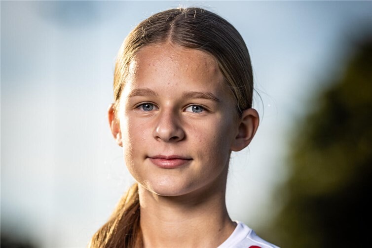 Die Vierfachschützin Milena Trzepaczka