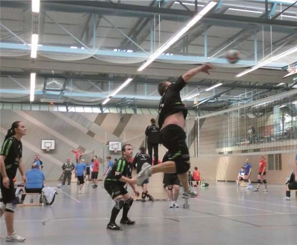 Die Volleyballer aus Urmitz erreichten in Nassau einen hervorragenden fünften Platz.privat