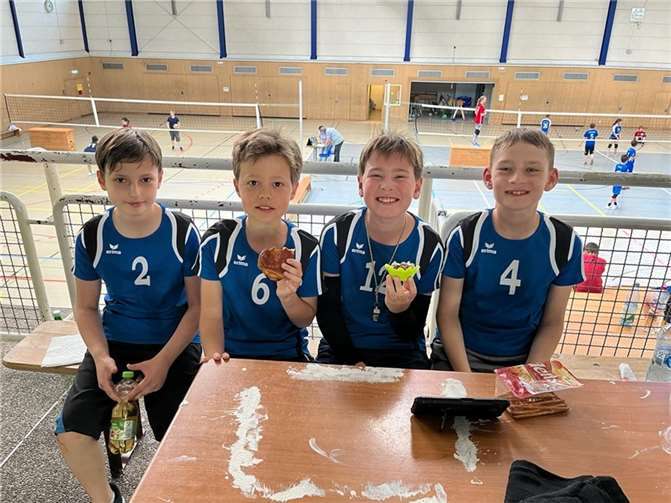 Die Volleyballjungs U13 des TV Vallendar.  Foto: TV Vallendar