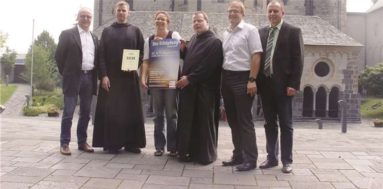 80 Künstler präsentieren Haydns „Schöpfung“ vor dem Paradies 