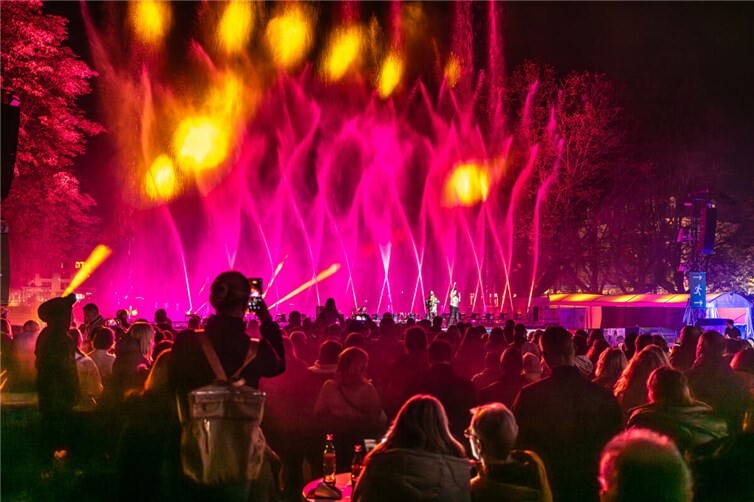 Die Vorfreude auf das Spektakel aus Wasser, Feuer, Laser, Licht und Musik ist jetzt schon wieder riesig. Foto: Dominik Ketz
