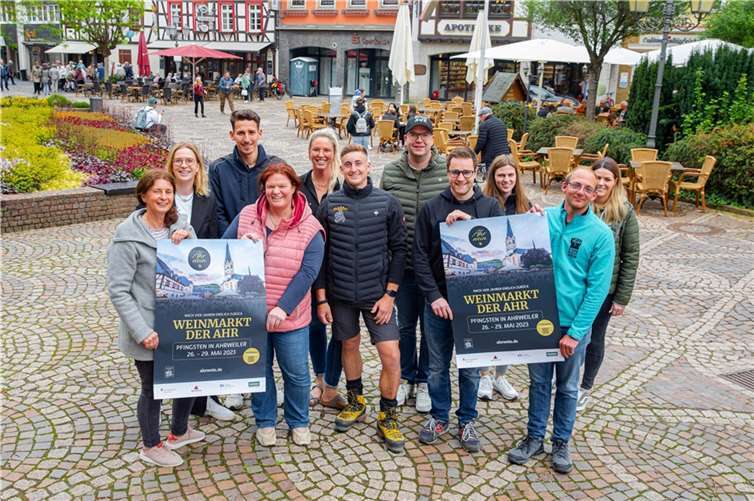 Die Vorfreude auf den Weinmarkt ist riesig.  Foto: Max Harrus