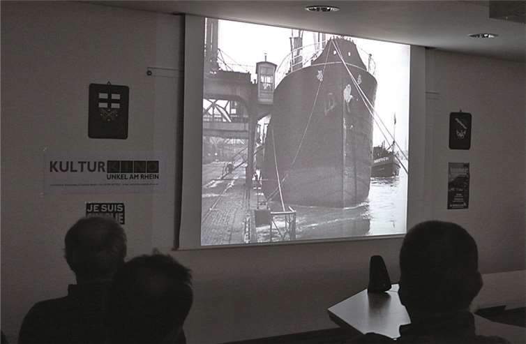 Die Vorführung erfolgte im Ratssaal der Verbandsgemeinde. privat