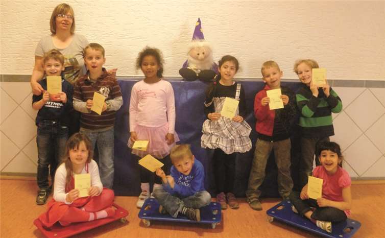 Die Vorschuldrachen lernten den verantwortungsvollen Umgang mit den Rollbrettern kennen.privat