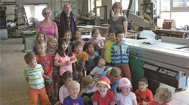 Die Vorschulkinder aus Erpel verlebten einen lehrreichen Nachmittag in der Schreinerei Dung.privat