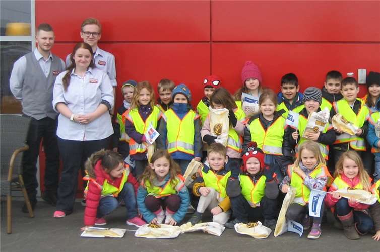 Die Vorschulkinder der Maulwurfgruppe erlebten einen ereignisreichen Tag im Supermarkt. privat