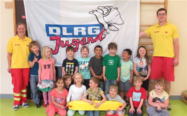 Die Vorschulkinder lernten allerlei Wissenswertes zum Thema Schwimmen.privat