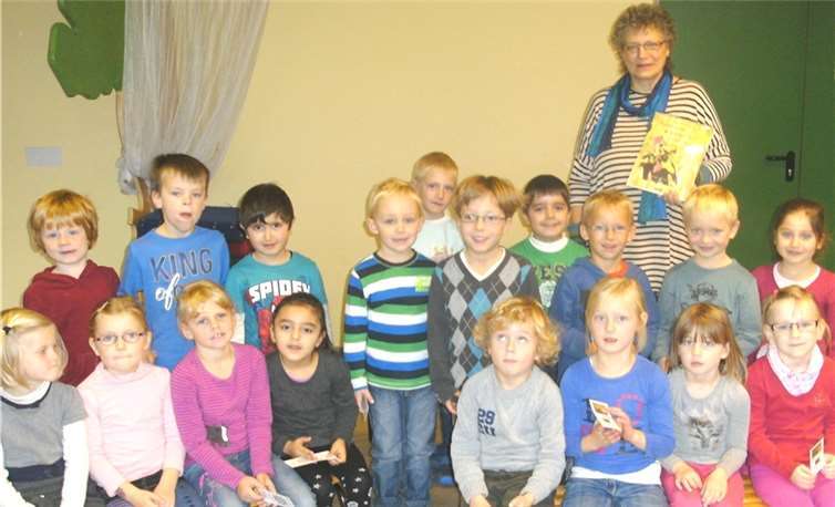 Die Vorschulkinder mit Autorin Elfi Schöniger.privat