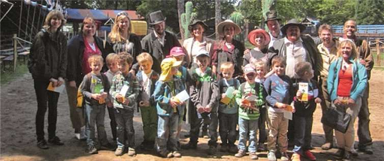 Die Vorschulkinder nach ihrem anstrengenden, aber auch erlebnisreichen Ausflug. Privat