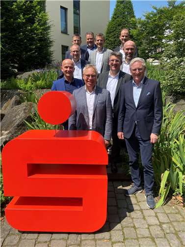 Die Vorstände der Sparkassen kamen zu einem gemeinsamen Austausch zusammen.  Foto: Ahr-Foto / Martin Gausmann