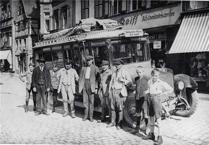 Die Vorstellung der Bewohner in den älteren Häusern in Kempenich setzt sich fort.  Foto: privat
